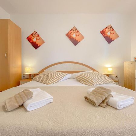 Amelie Apartment Novigrad  Luaran gambar